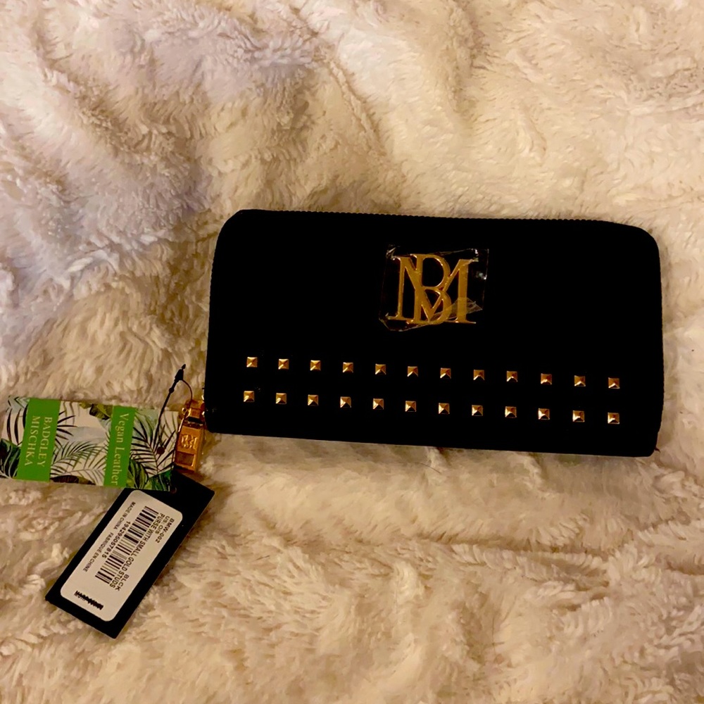 Badgley Mischka Large Wallet - NEW